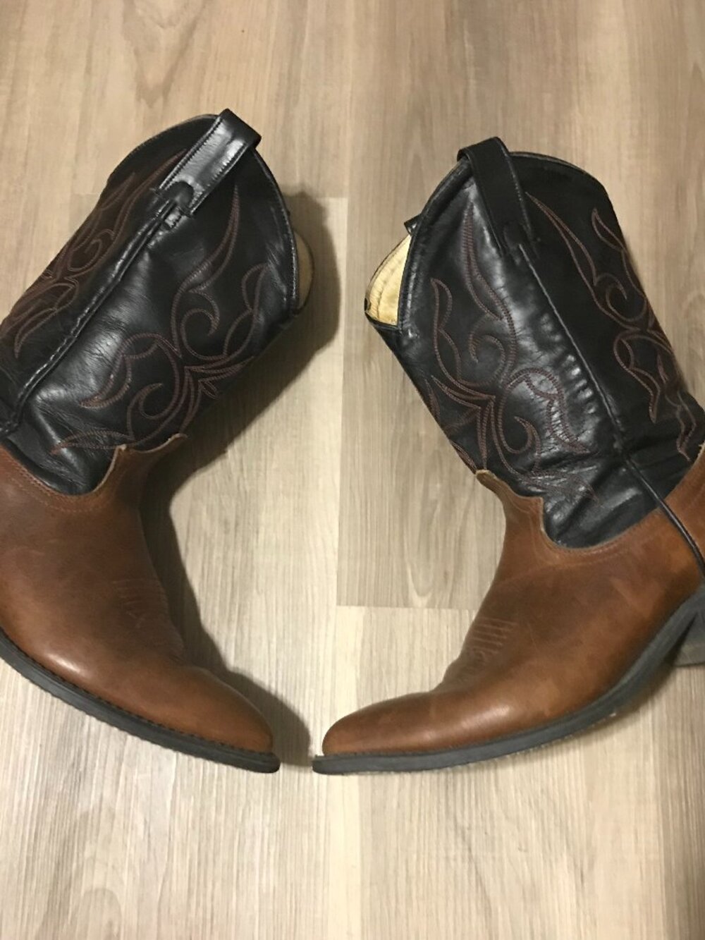 Canada West Brown/Black Leather Cowboy Western Boots Men's 10 C Narrow